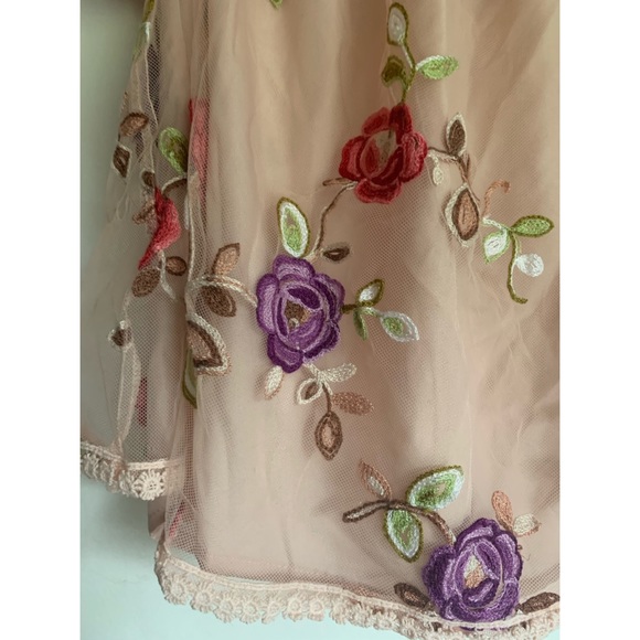 Stassi Embroidered Top BB Dakota - Picture 8 of 8